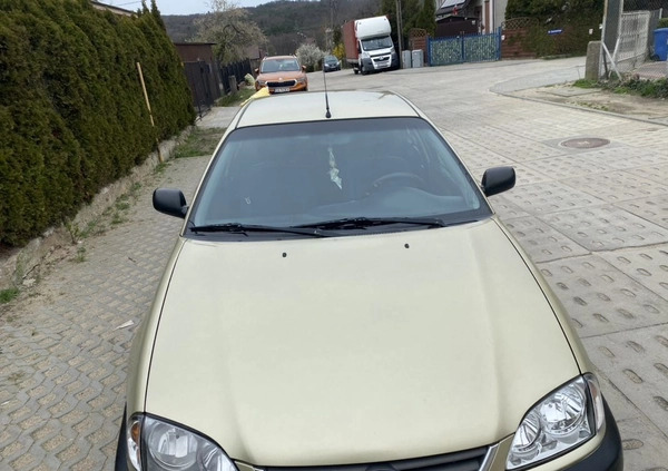 Toyota Avensis cena 2900 przebieg: 330000, rok produkcji 2001 z Wejherowo małe 137